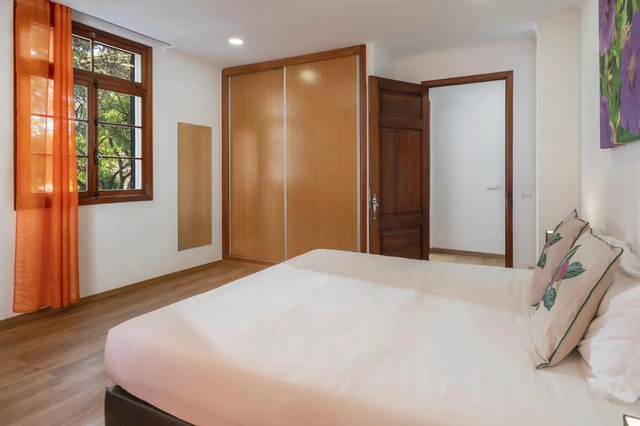 Casa Strelitzia By An Island Apart Funchal  Funchal (Madeira)